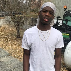 Meet your Posher, Jonel